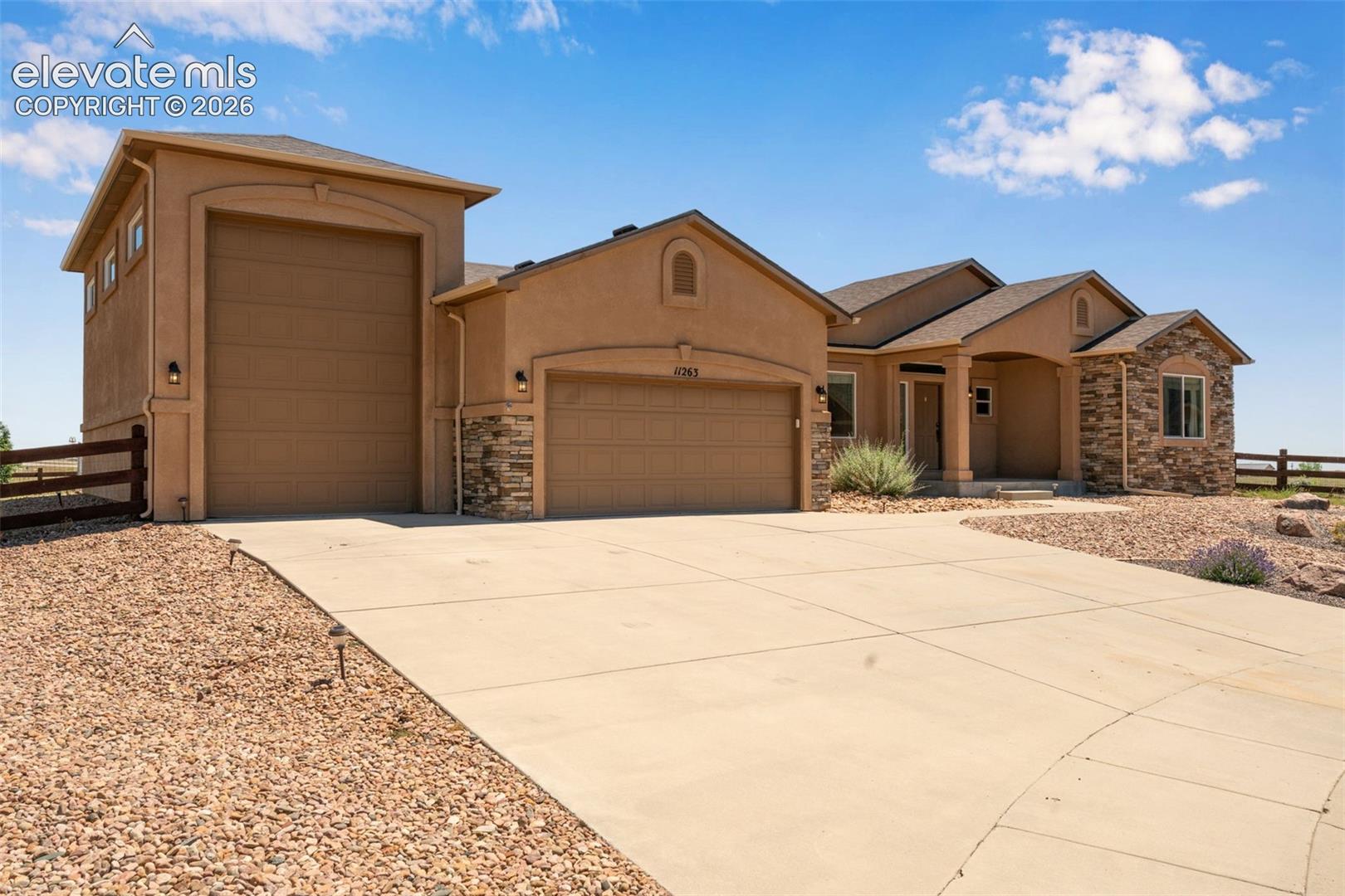 Listing photo 28 for 11263 Foxwell Way