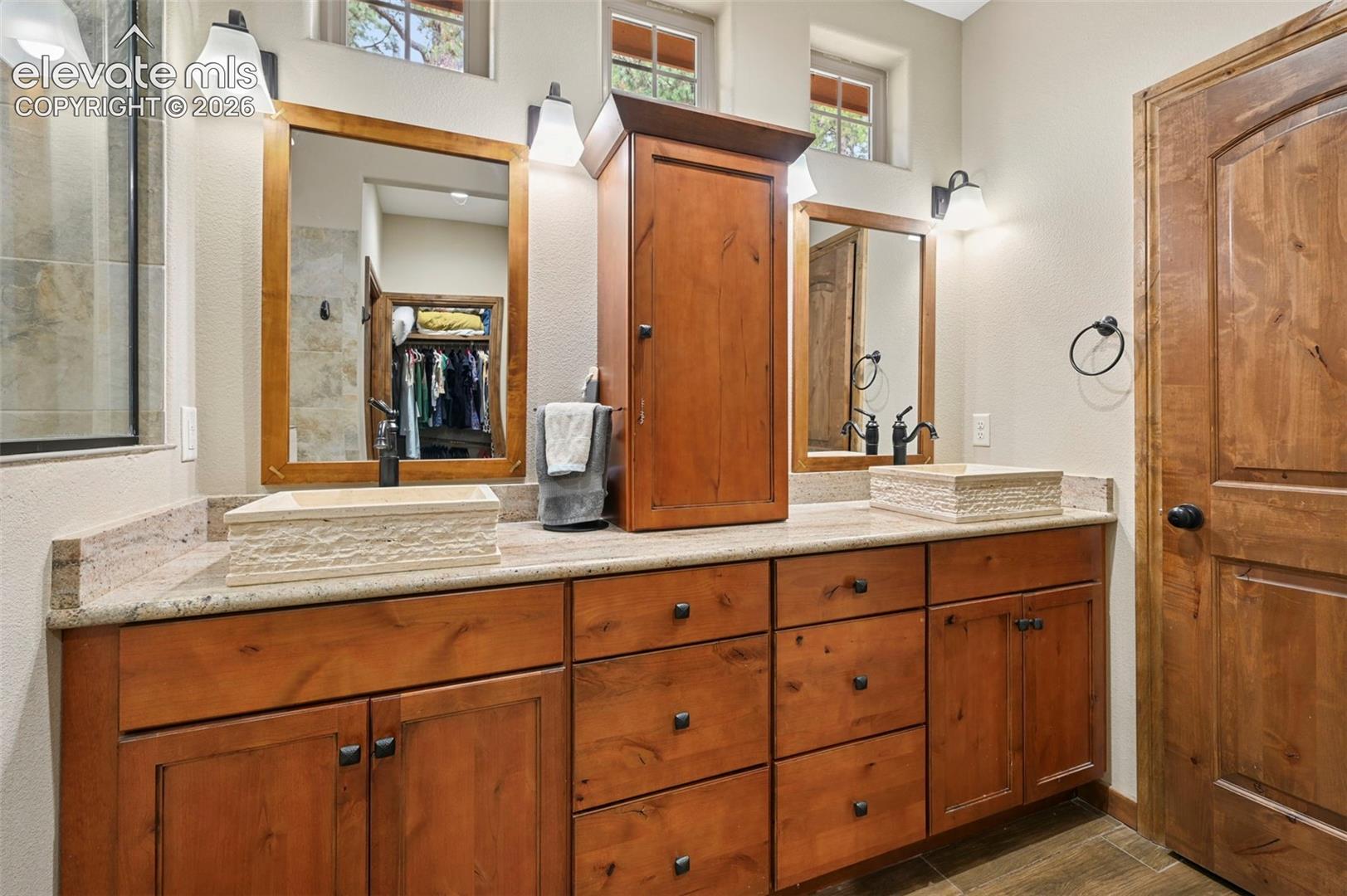 Listing photo 22 for 1350 Masters Drive