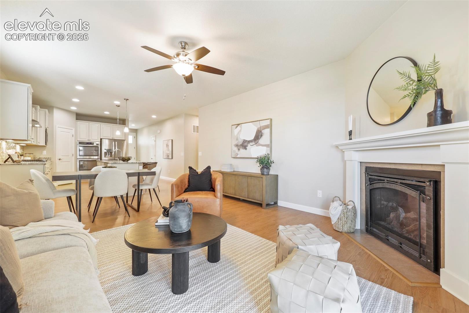 Listing photo 11 for 3973 John Court