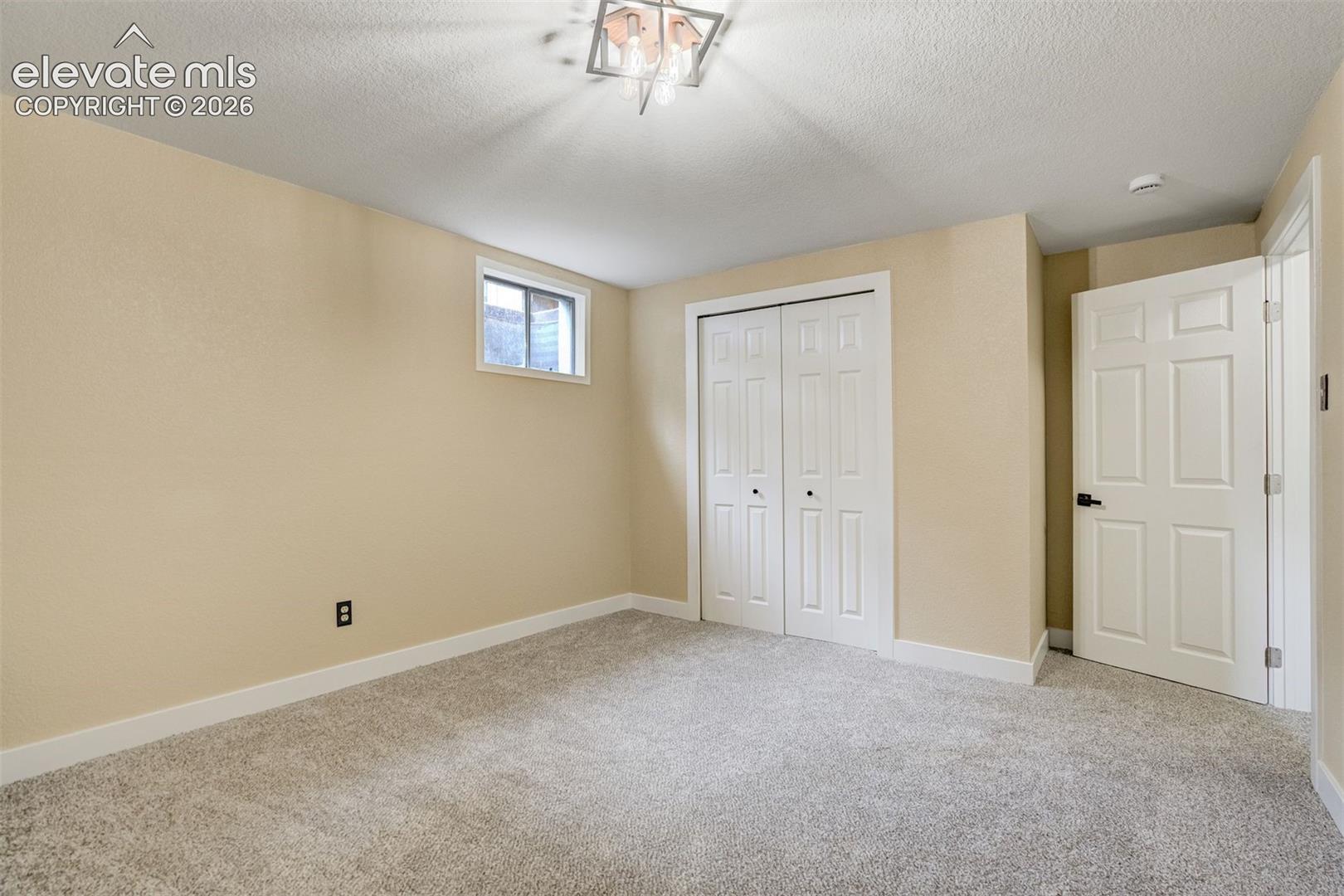 Listing photo 39 for 1730 Auburn Drive