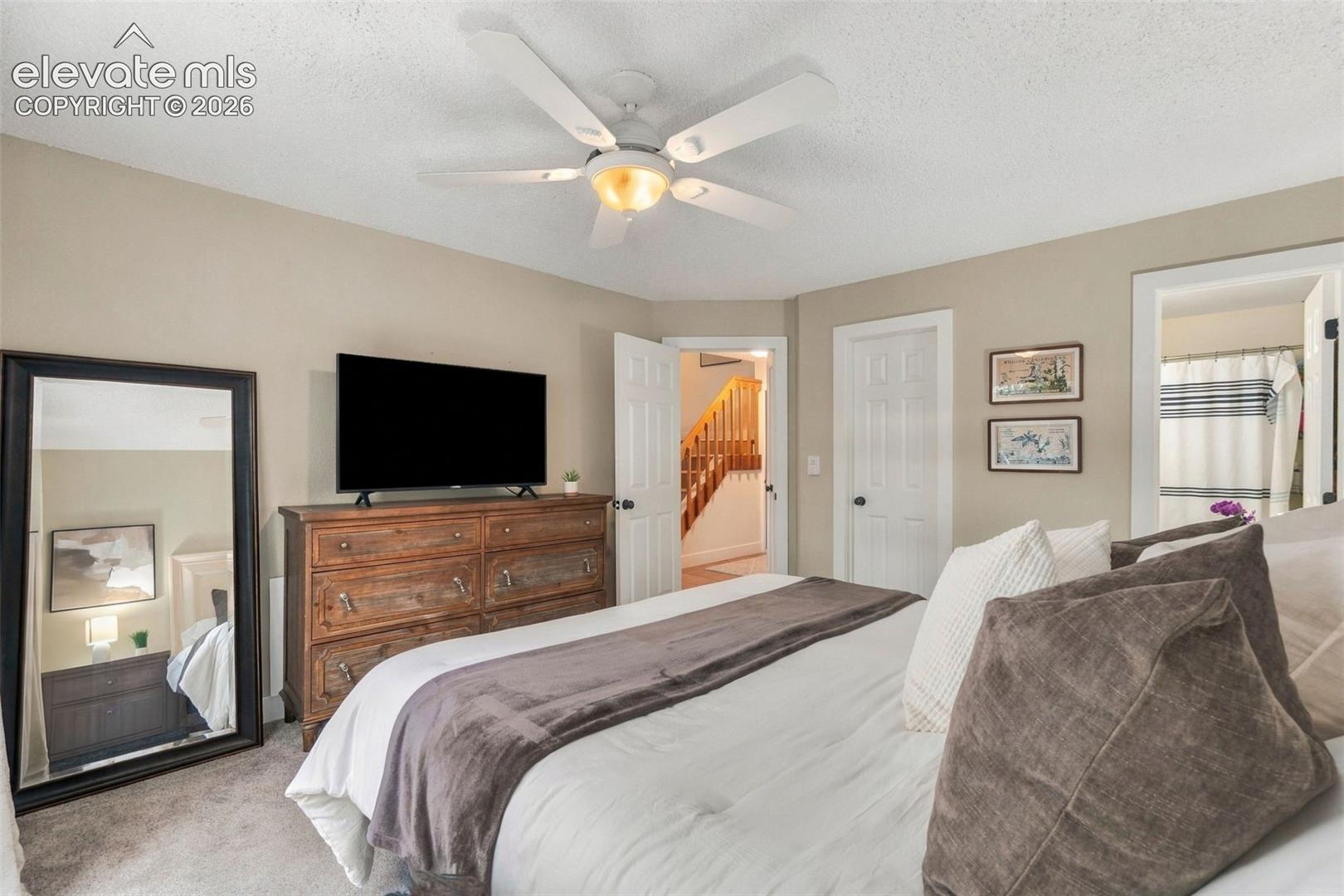 Listing photo 27 for 271 N Holcomb Circle