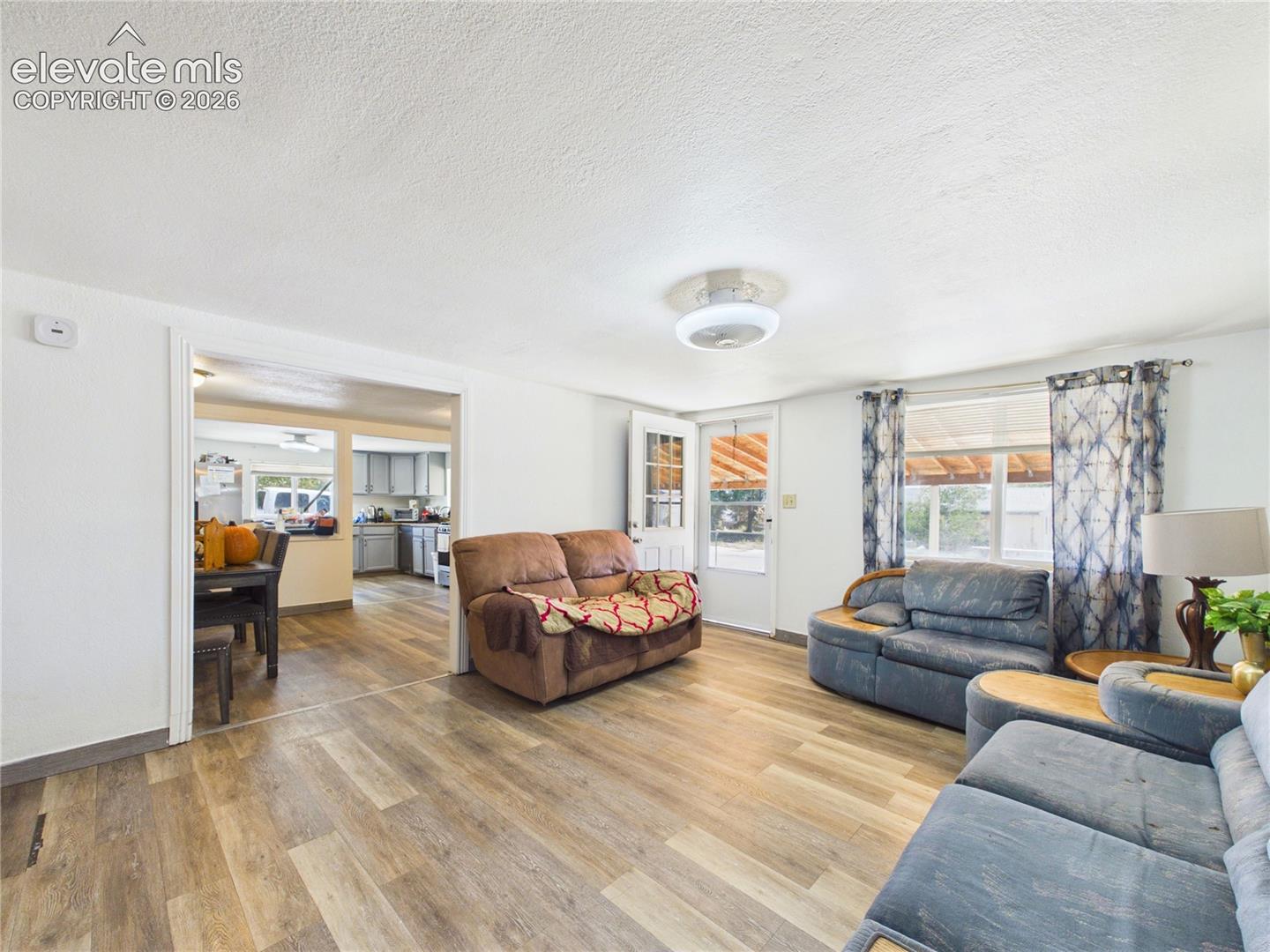 Listing photo 7 for 2805 E 16th Street