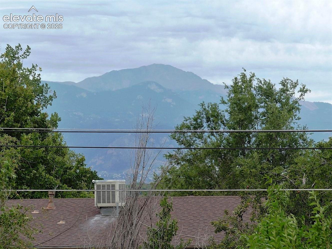 Listing photo 37 for 1104 Yosemite Drive