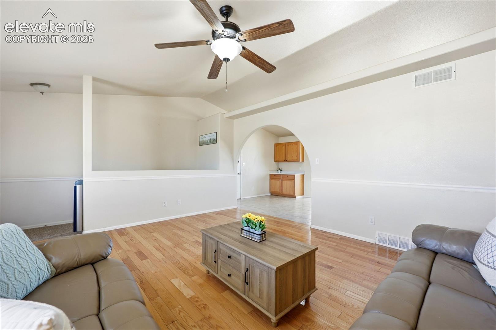 Listing photo 7 for 1218 E Onizuka Lane