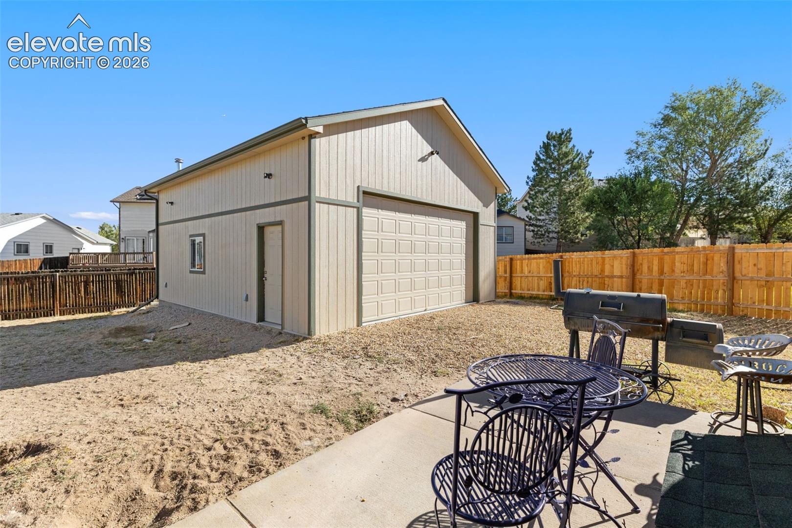 Listing photo 24 for 1150 Pipestone Court