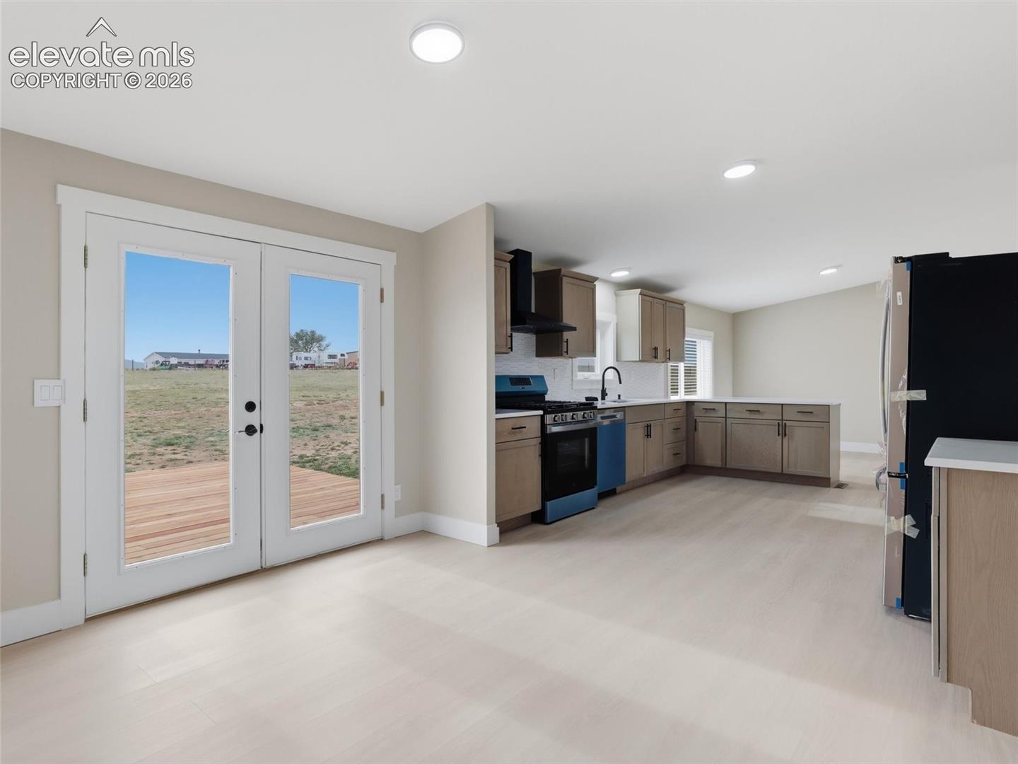 Listing photo 13 for 3750 S Enoch Road