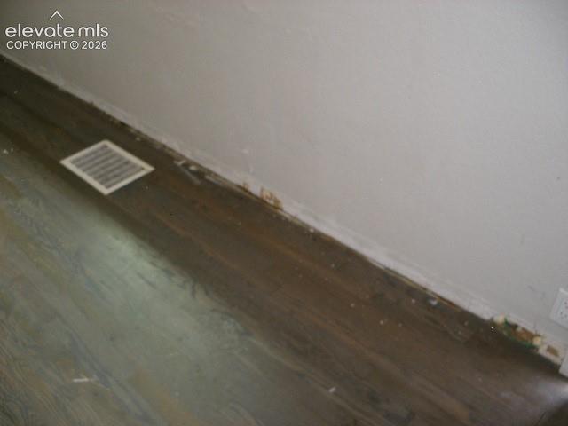 Listing photo 34 for 1140 Florence Avenue