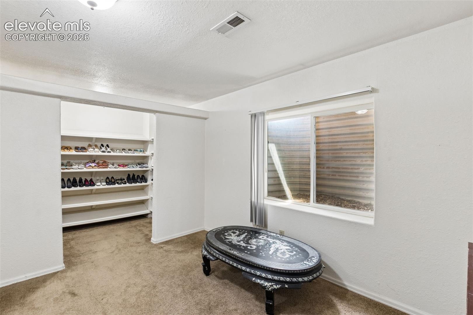 Listing photo 22 for 703 N Canvas Drive