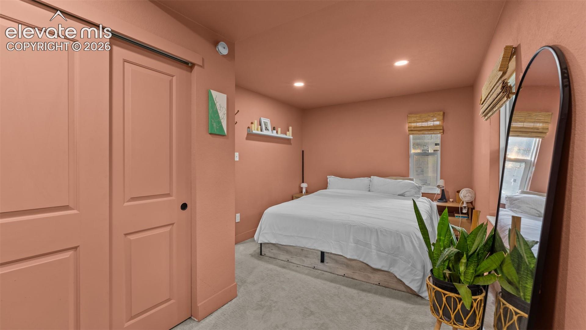 Listing photo 13 for 1380 Trenton Street