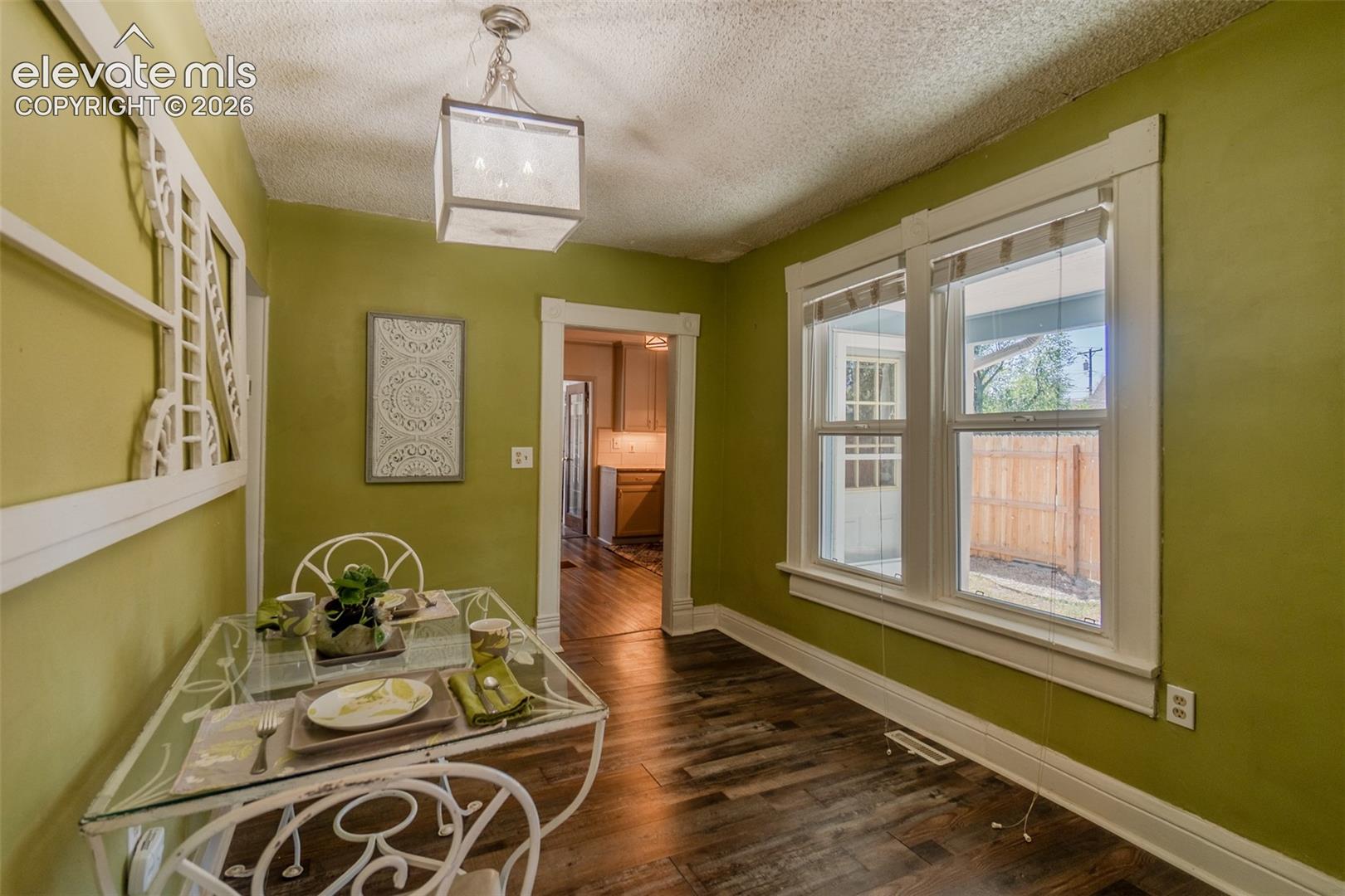 Listing photo 17 for 2701 Wood Avenue