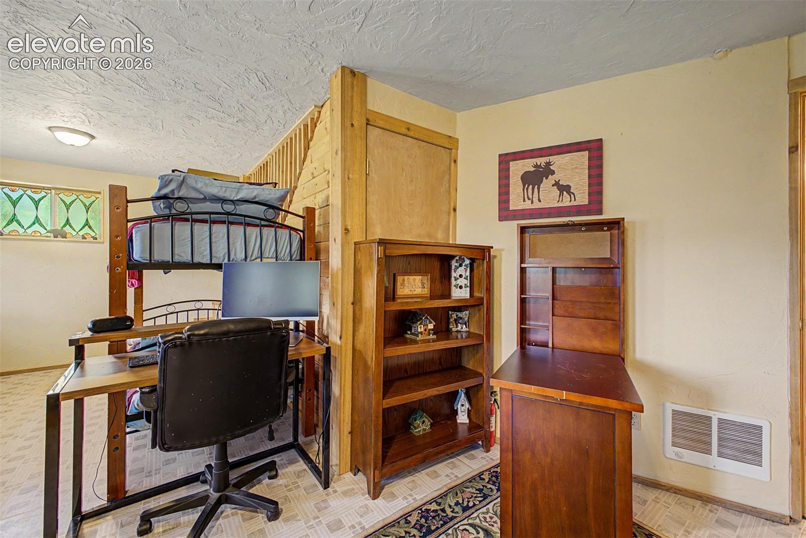 Listing photo 39 for 525 Wilson Way