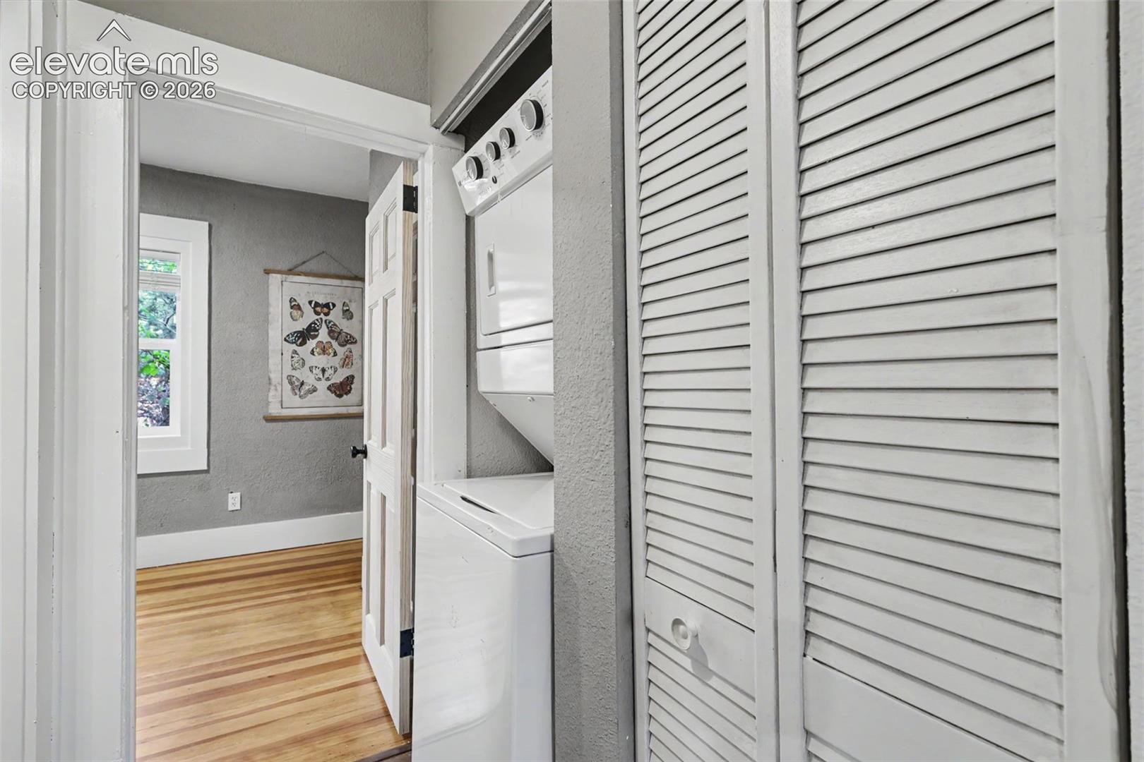 Listing photo 13 for 407 Washington Avenue