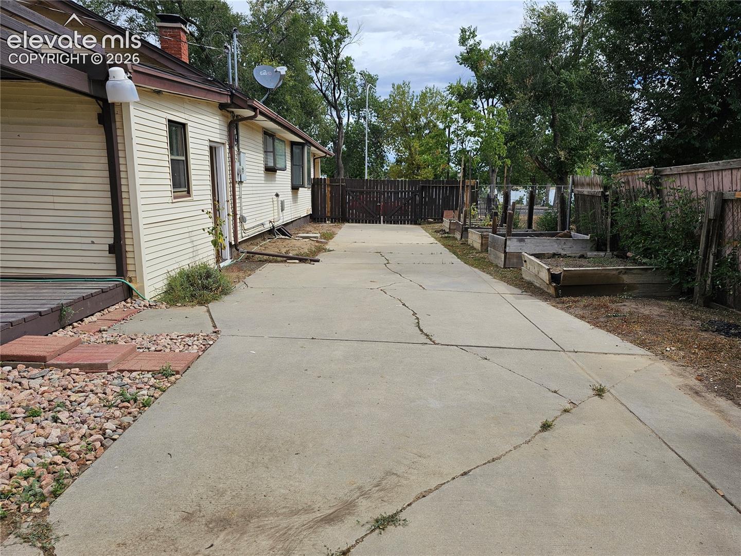 626 Prospect Lake Drive, photo 19