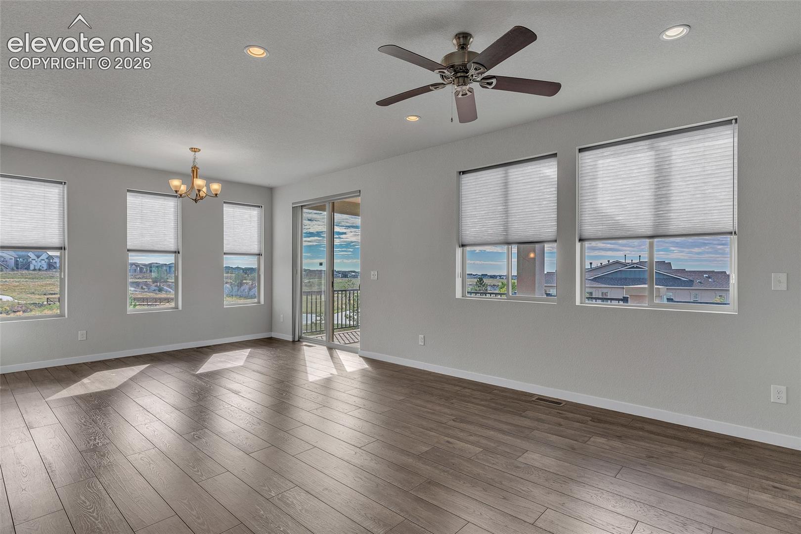 Listing photo 14 for 6327 Harney Drive