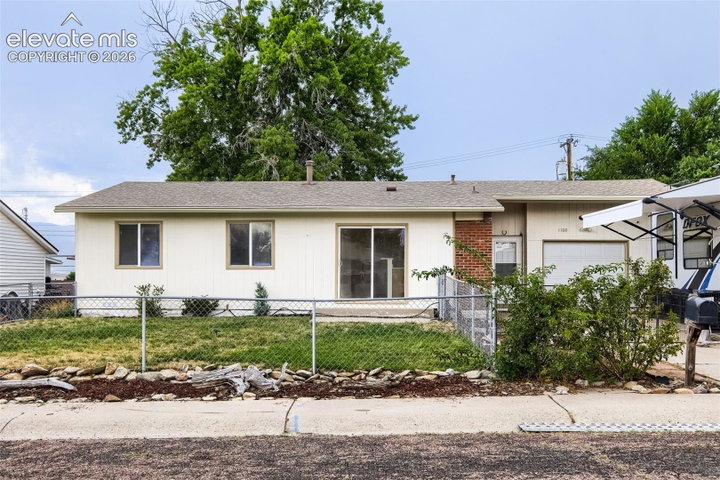 1100 Rosemont Drive — listing photo