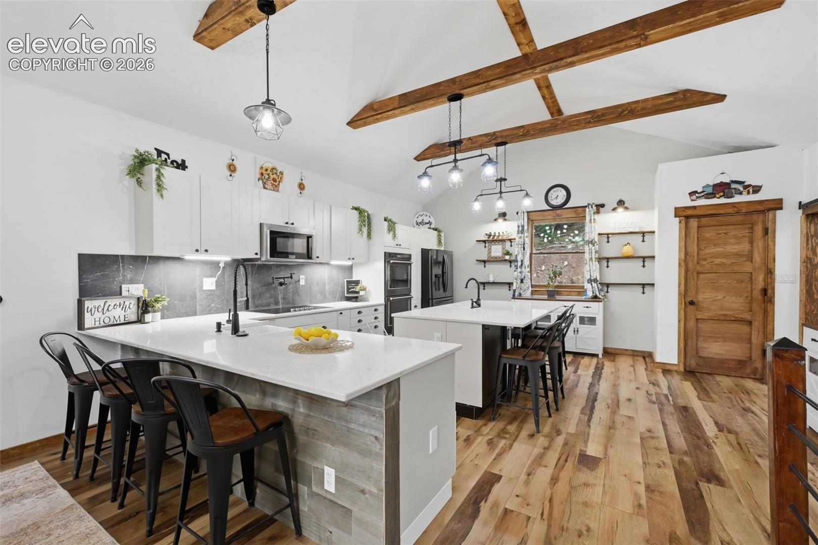 Listing photo 8 for 294 Vista De Agua Road