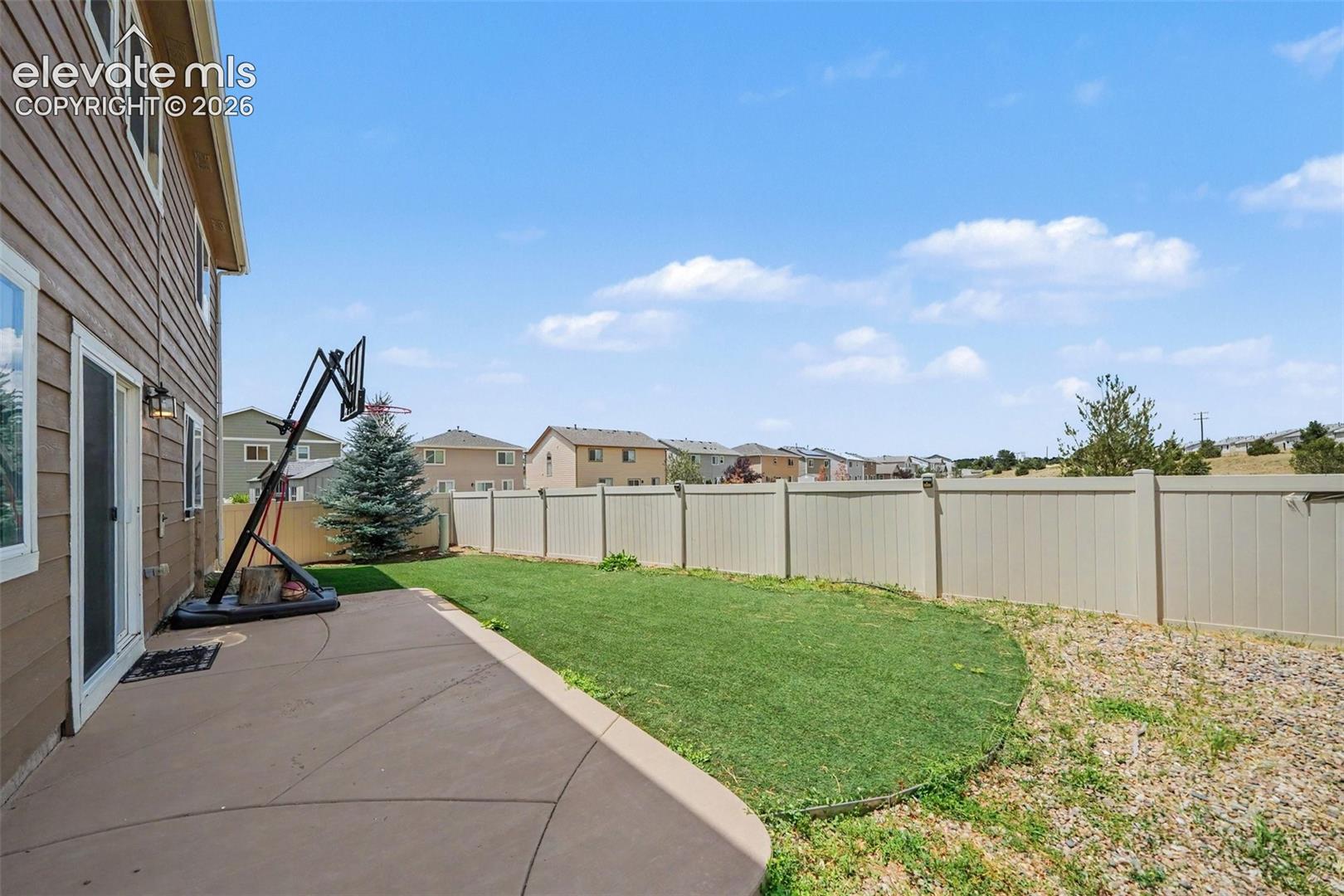 Listing photo 27 for 7444 Primavera Lane