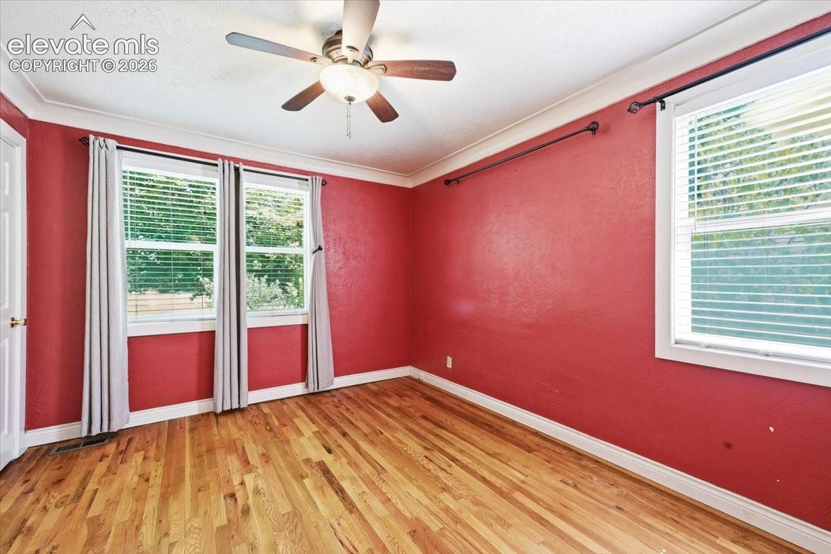 912 Sheridan Avenue, photo 20