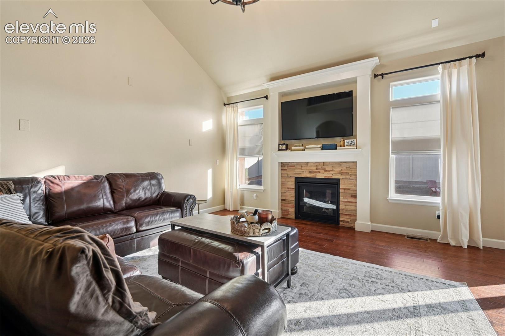 Listing photo 6 for 10071 Mount Princeton Drive