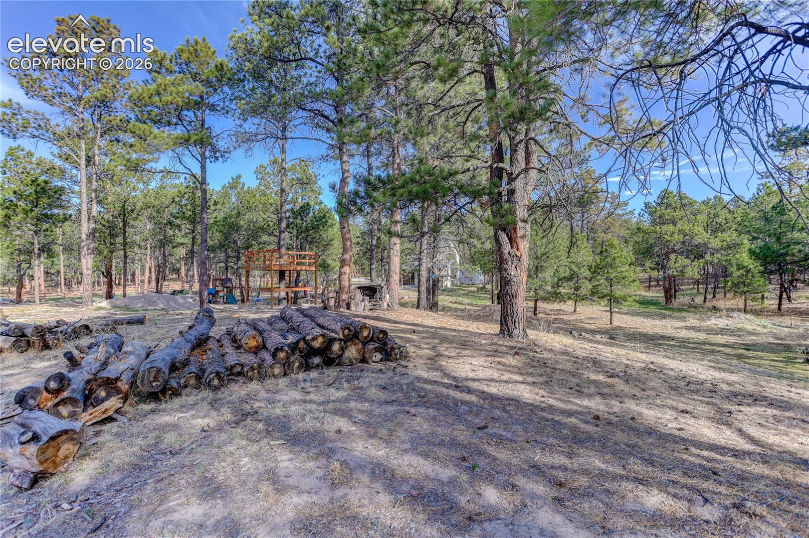 Listing photo 30 for 9920 Hodgen Road