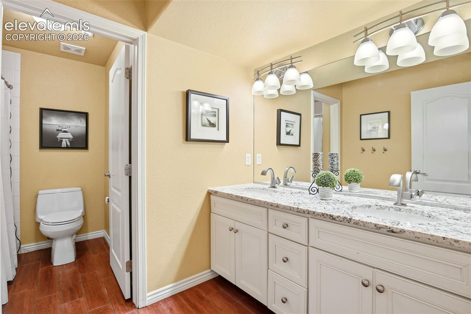 Listing photo 10 for 10363 Capital Peak Way