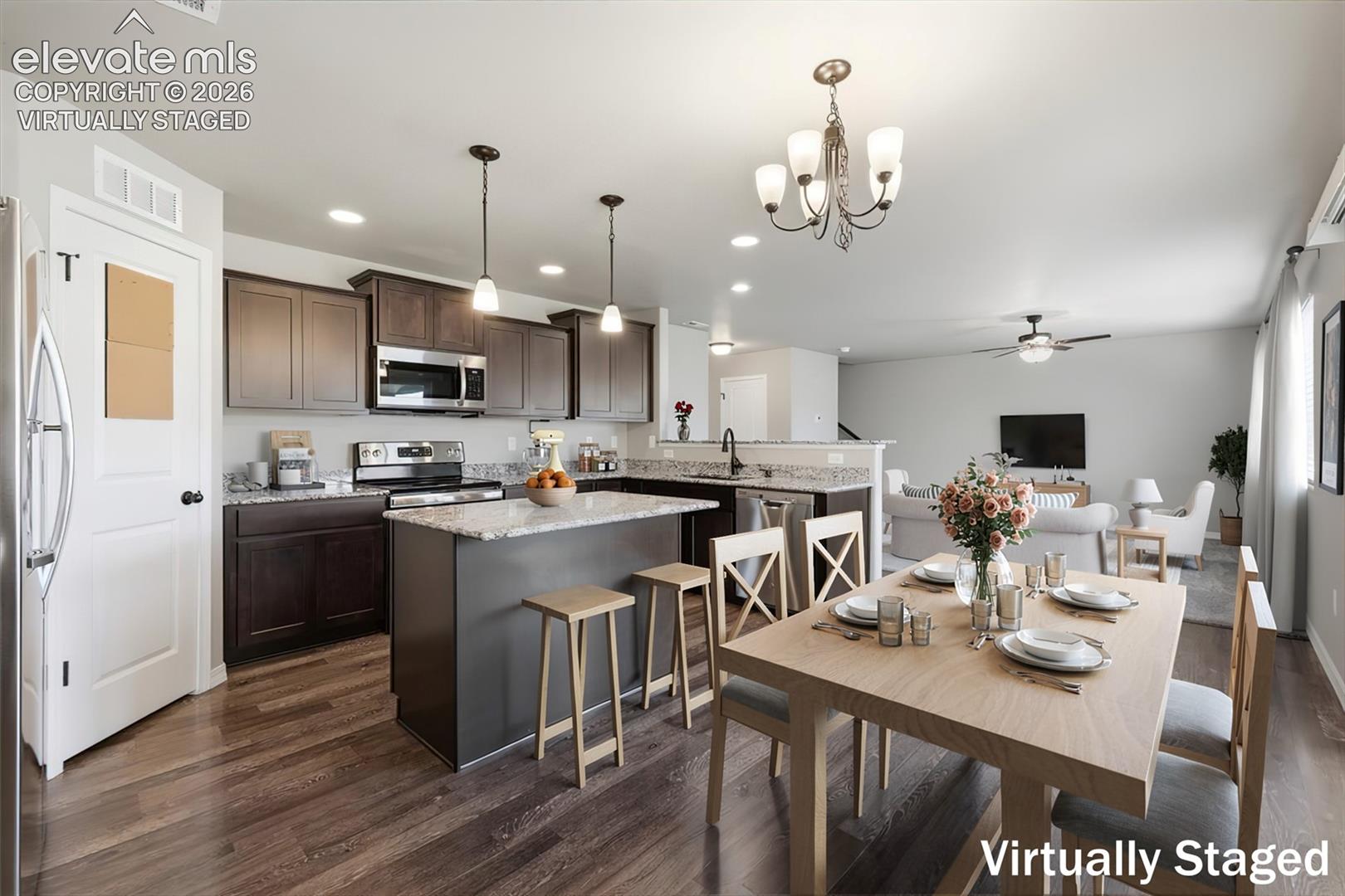 Listing photo 12 for 10958 Avena Road