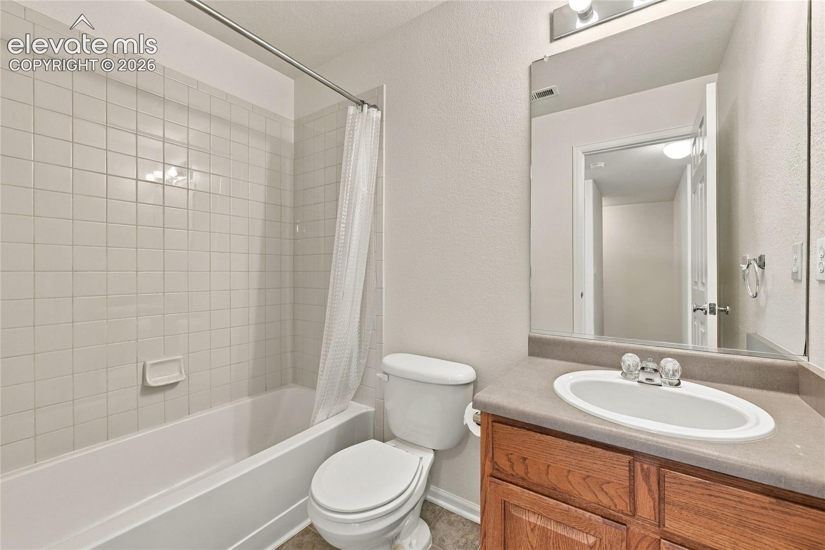 Listing photo 31 for 2471 Obsidian Forest View