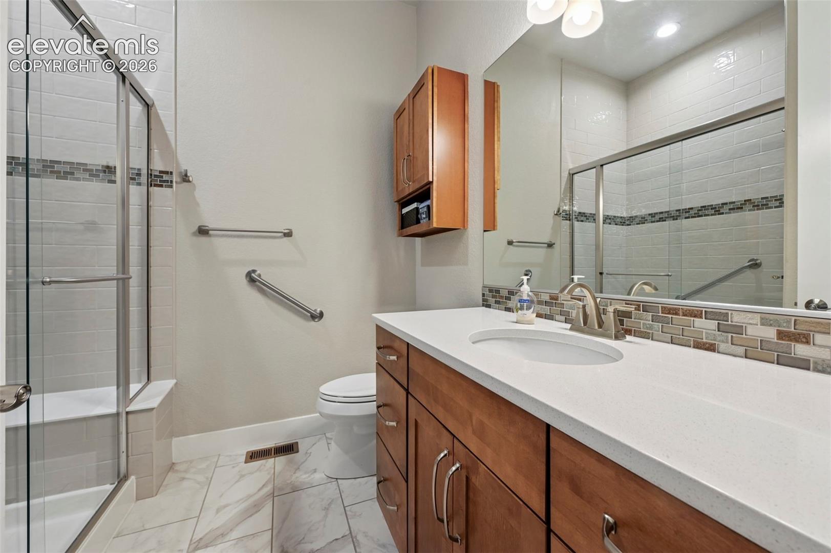 Listing photo 25 for 2272 Cabernet Court