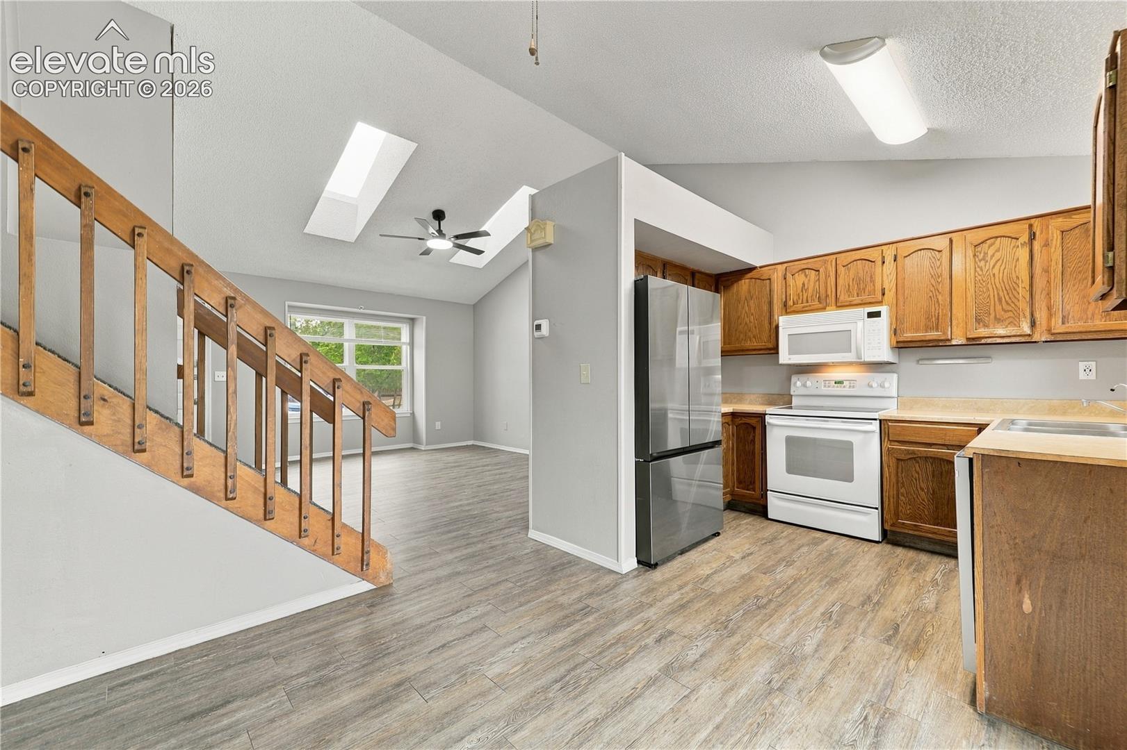 Listing photo 12 for 310 Briggs Place