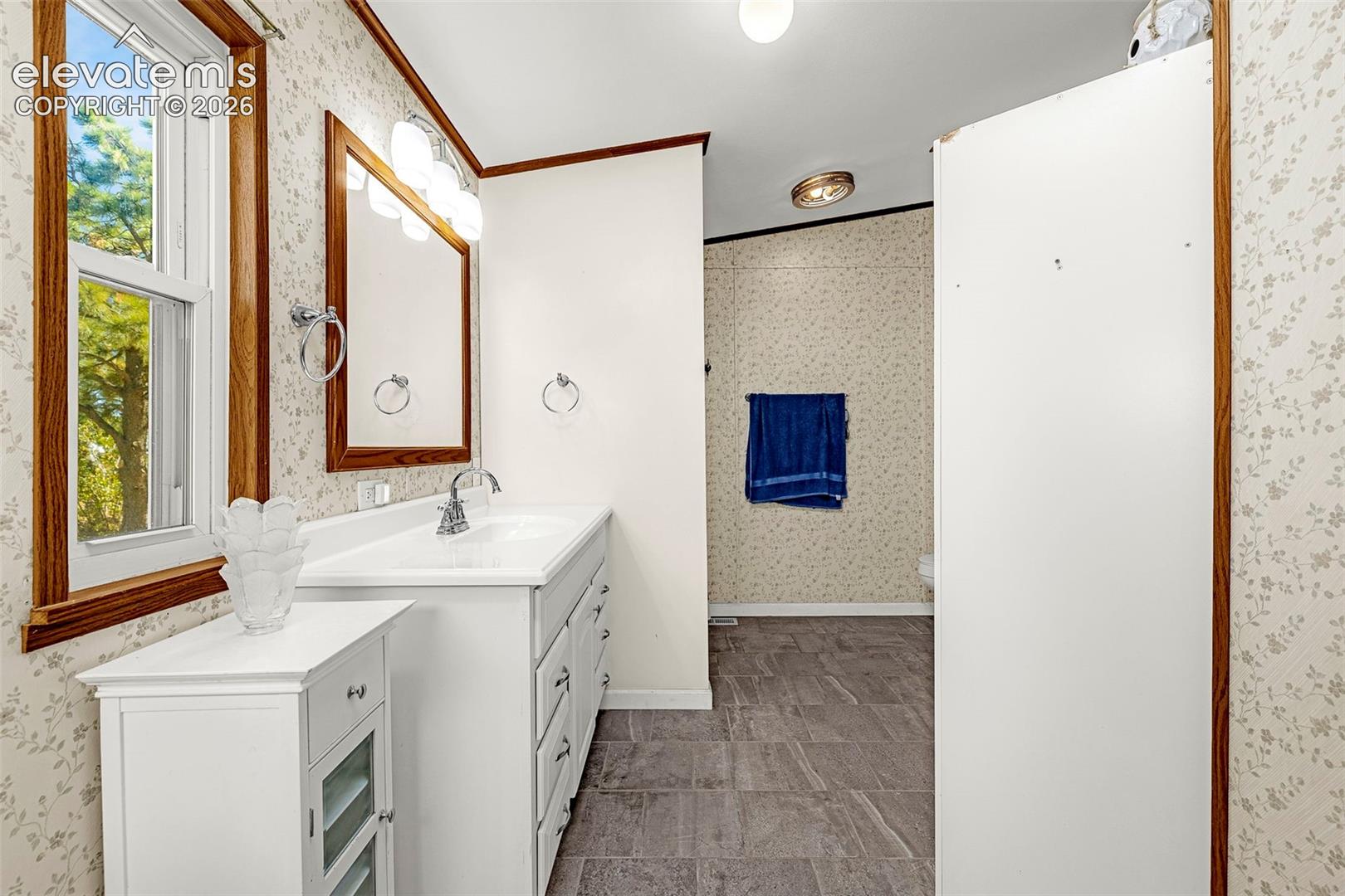 Listing photo 8 for 5505 Prospero Road