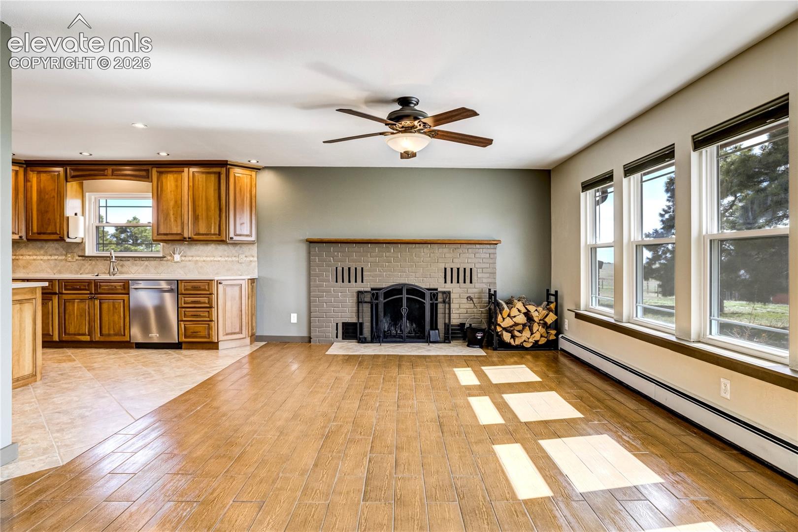 Listing photo 18 for 21295 E Highway 24
