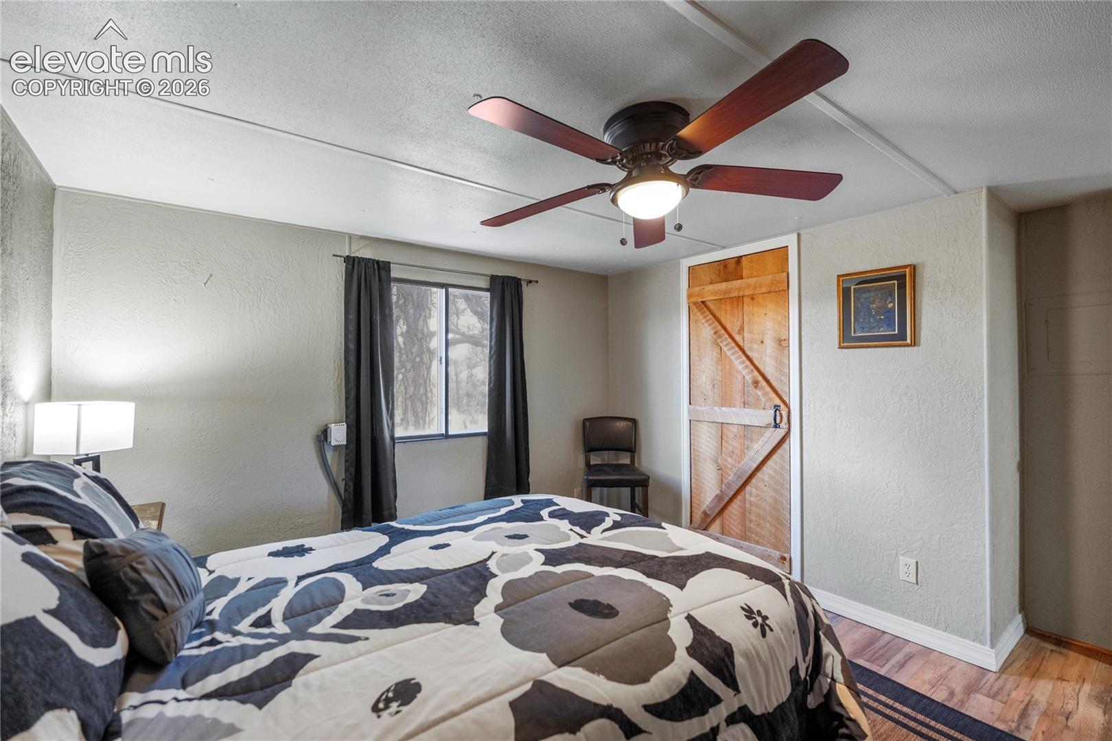 Listing photo 16 for 957 Arapahoe Drive