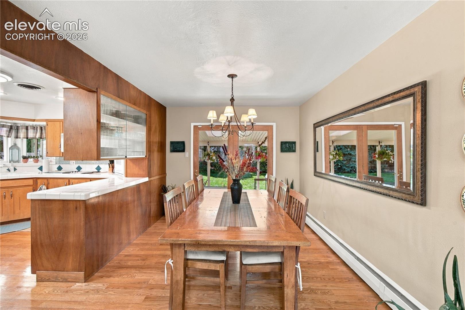 Listing photo 7 for 82 Amherst Avenue