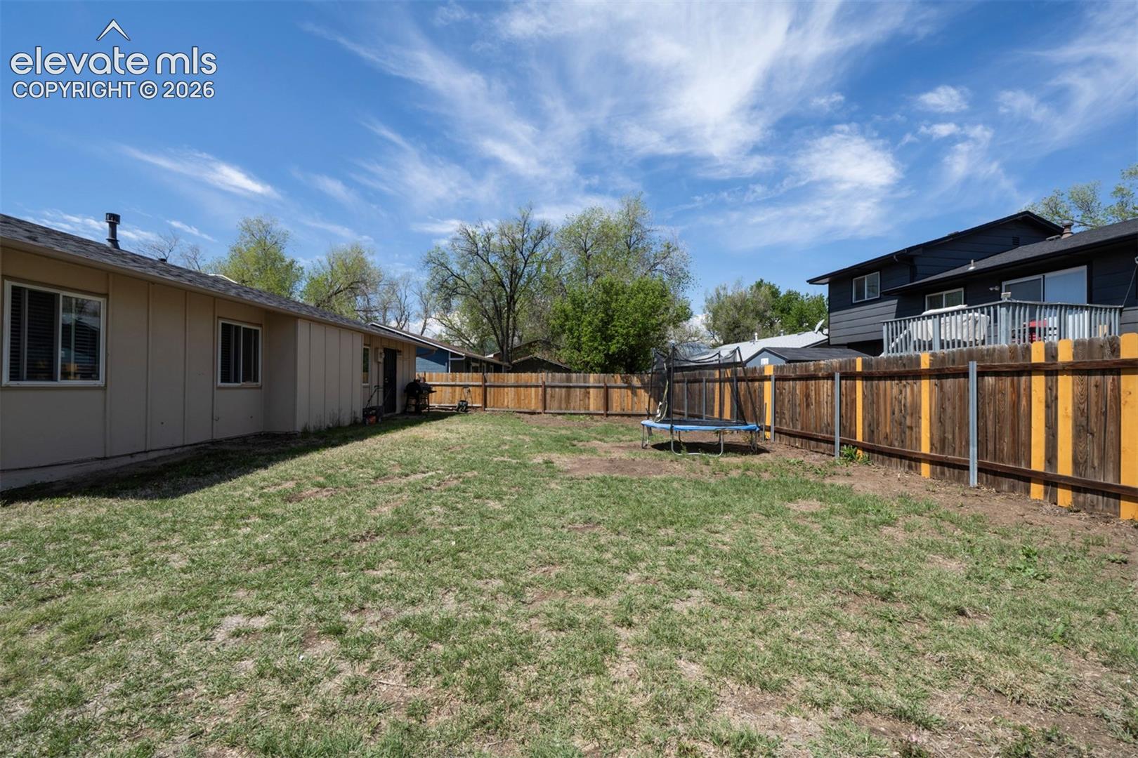 Listing photo 15 for 3402 Springnite Drive