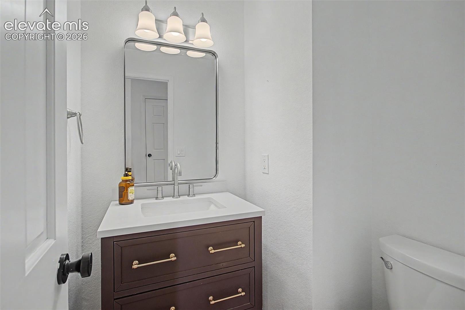 Listing photo 17 for 8335 Ashford Court
