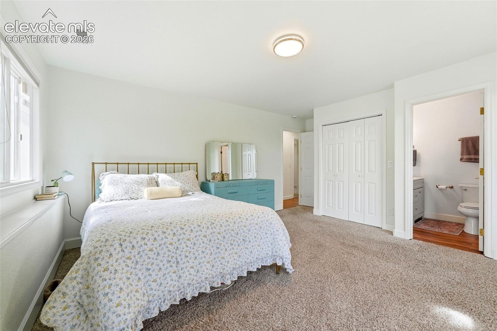 Listing photo 13 for 345 Cheshire Court
