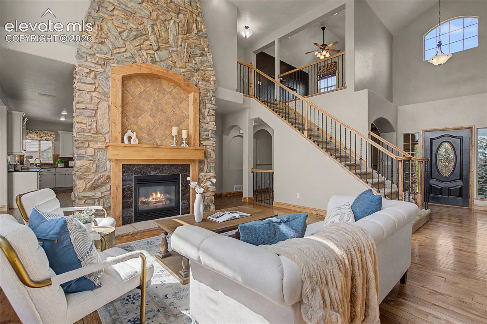 Listing photo 8 for 1077 Crystal Basin Drive