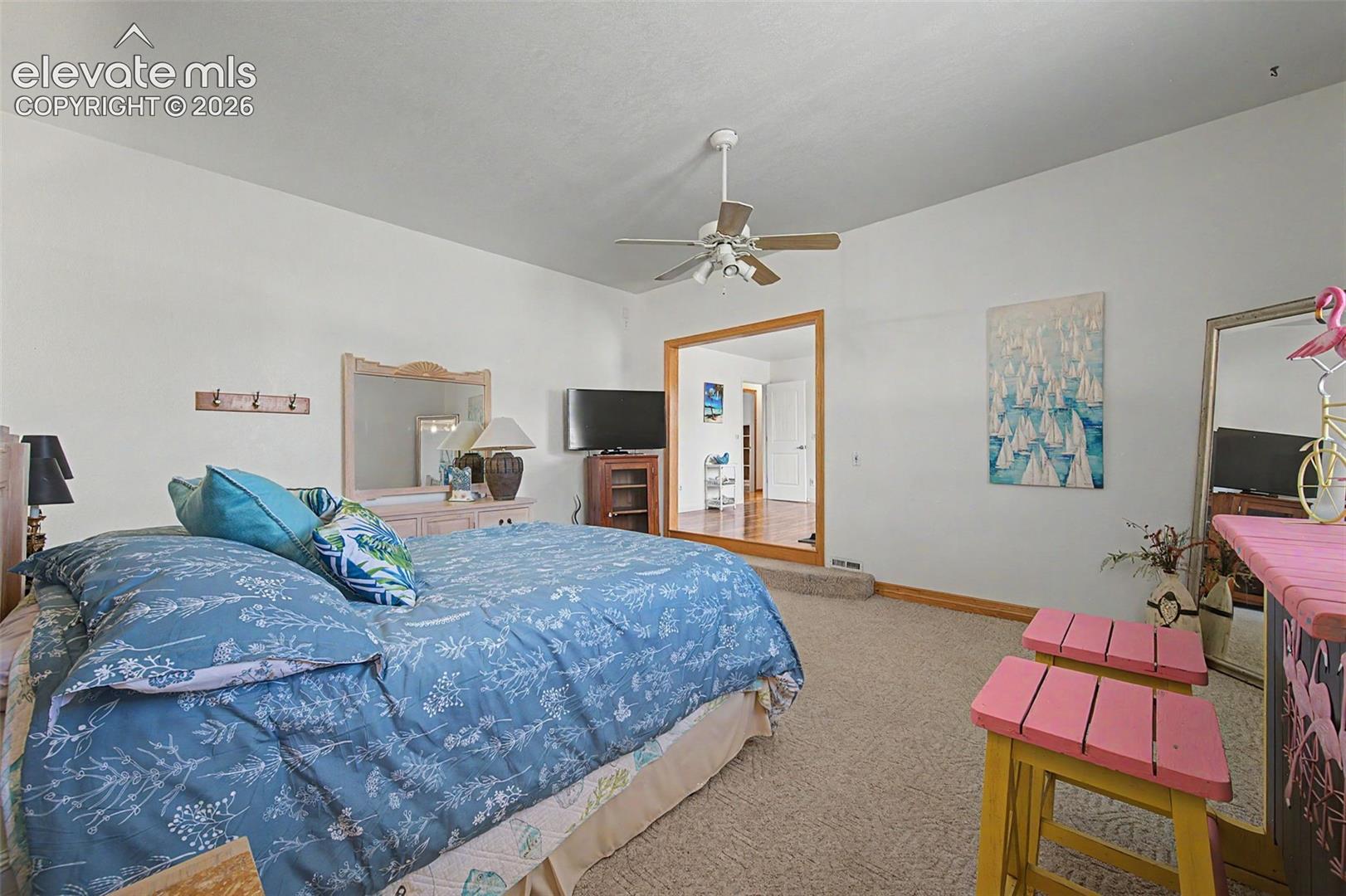 Listing photo 29 for 19155 Spring Valley Road