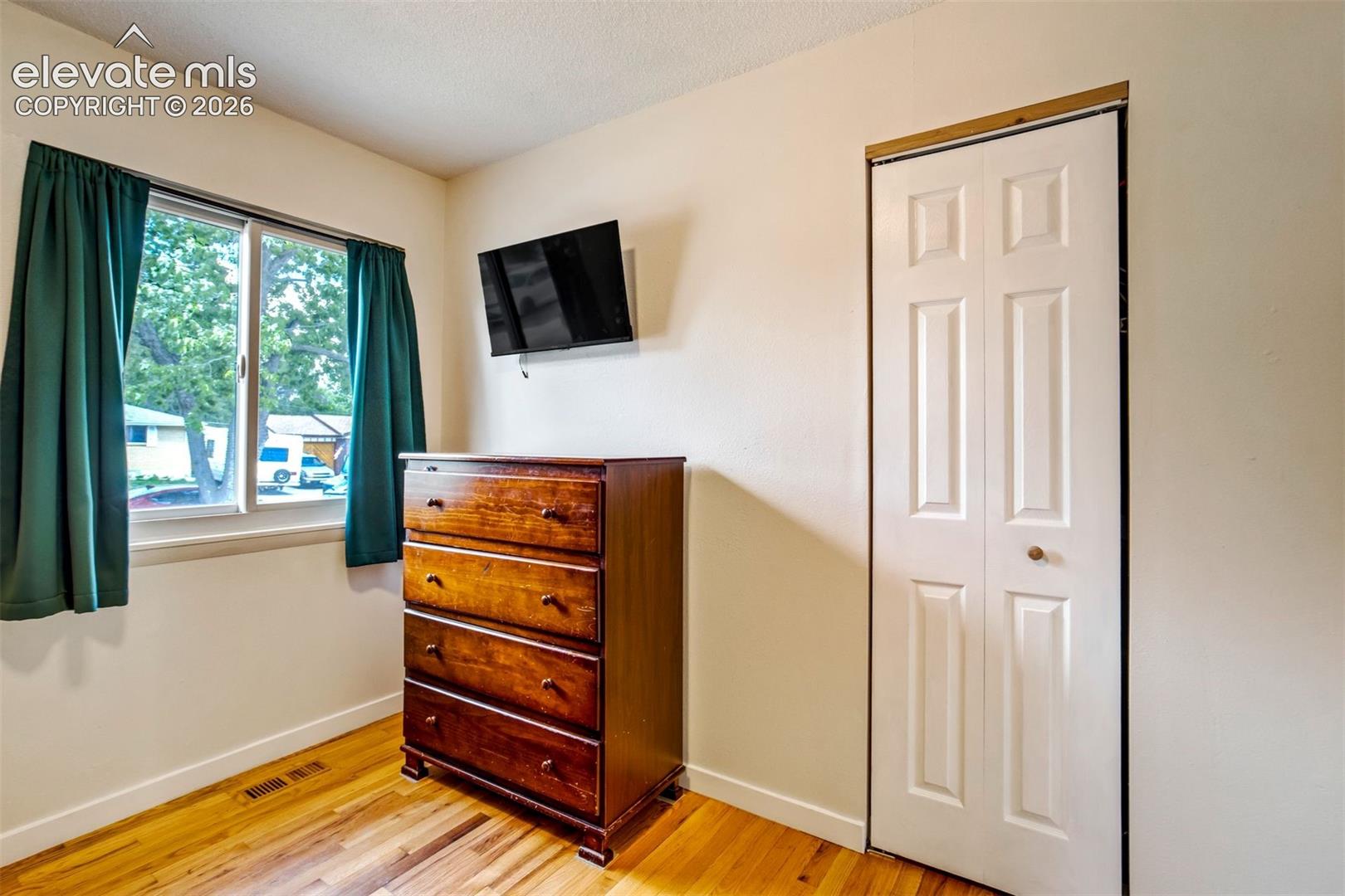 112 Roosevelt Street, photo 25