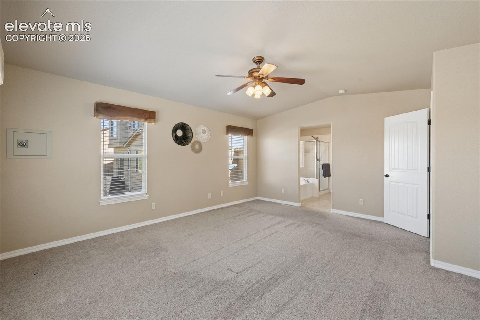 Listing photo 17 for 7966 Mount Hayden Drive