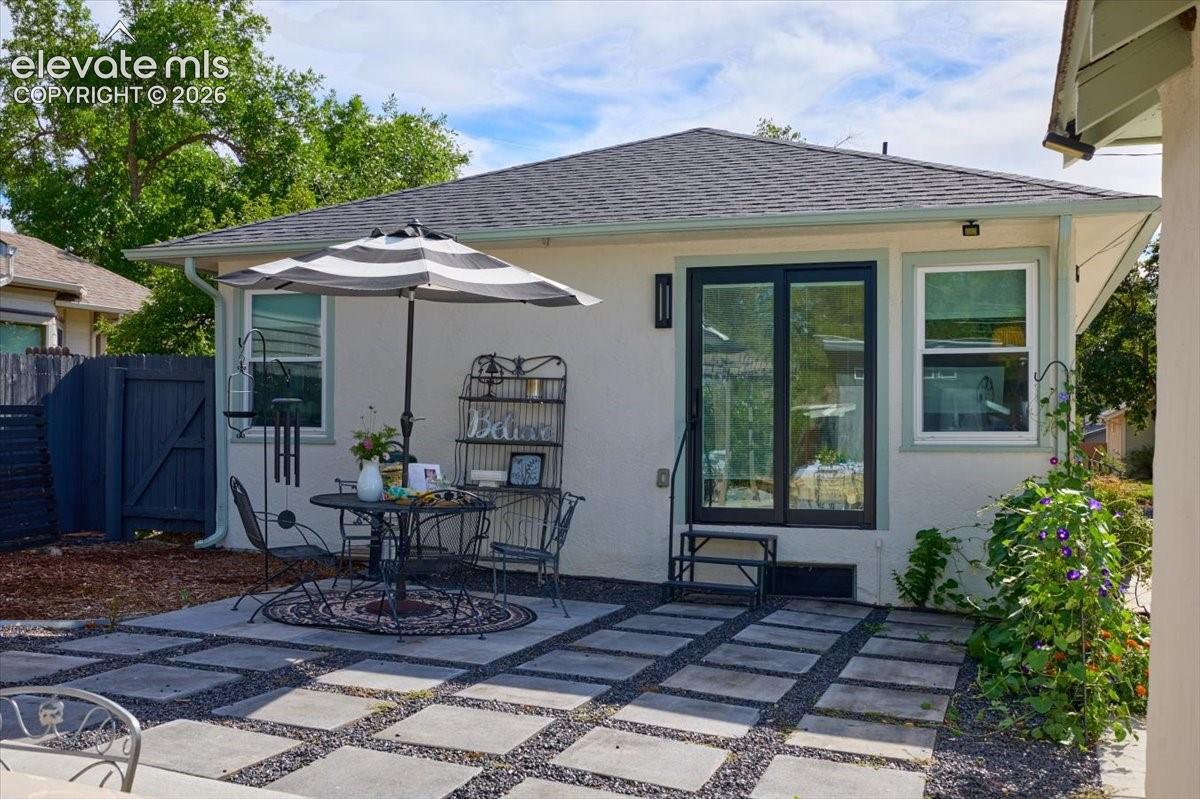 Listing photo 36 for 1510 N El Paso Street
