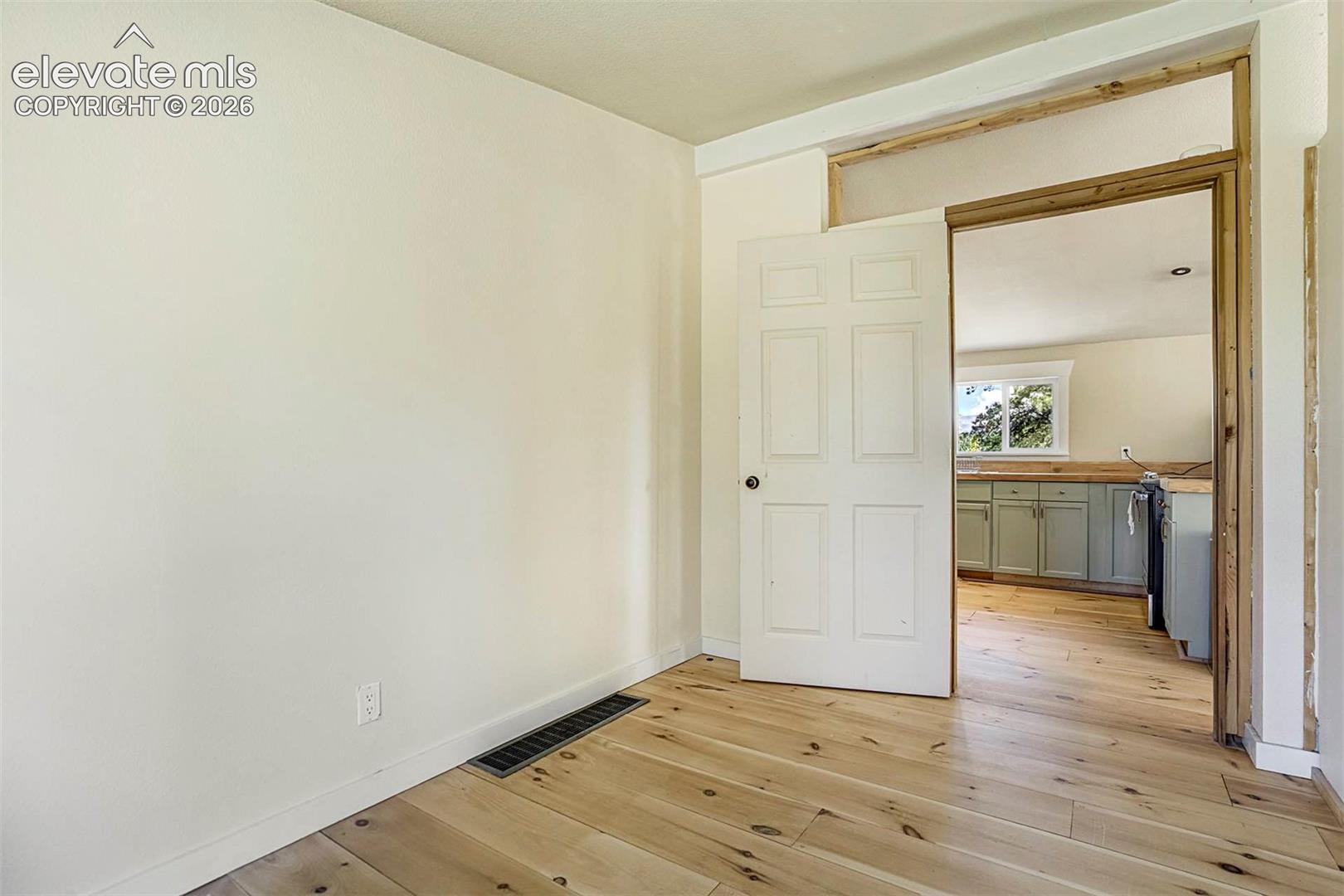 Listing photo 29 for 176 Chalk Circle Trail
