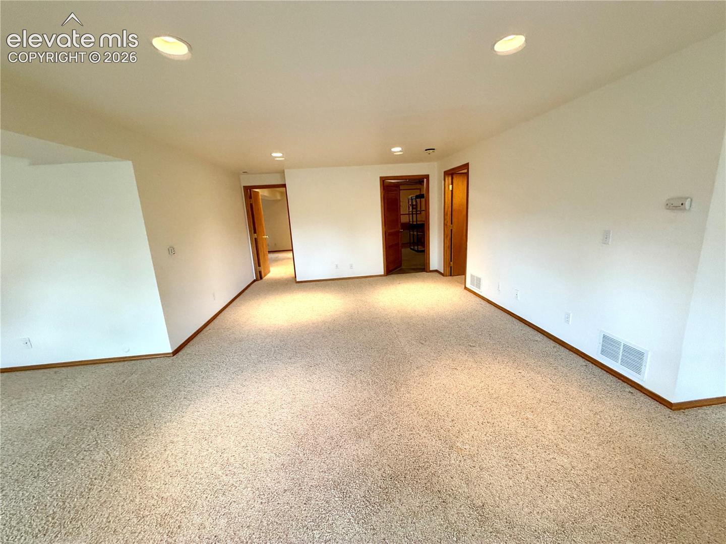 8402 Sutterfield Drive, photo 47