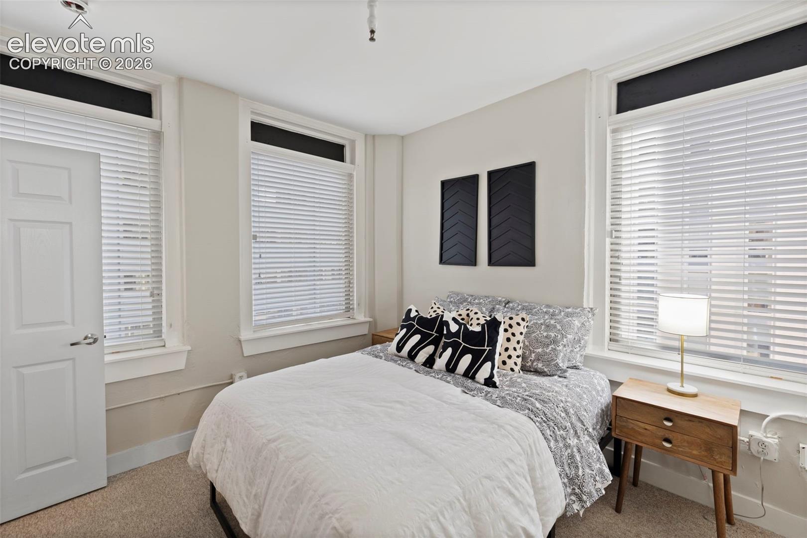 Listing photo 20 for 444 17th Street 709