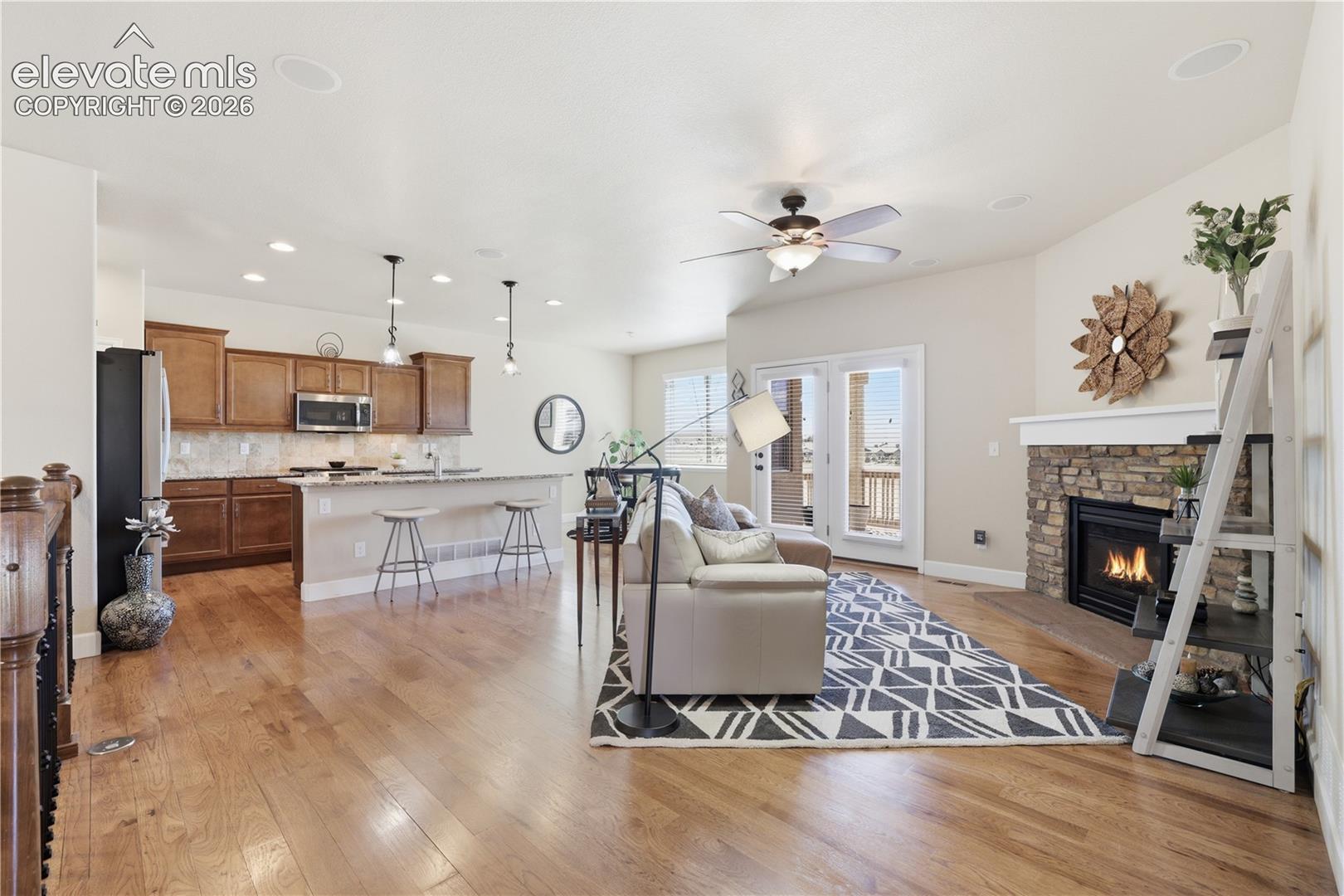 Listing photo 5 for 13036 Cupcake Heights