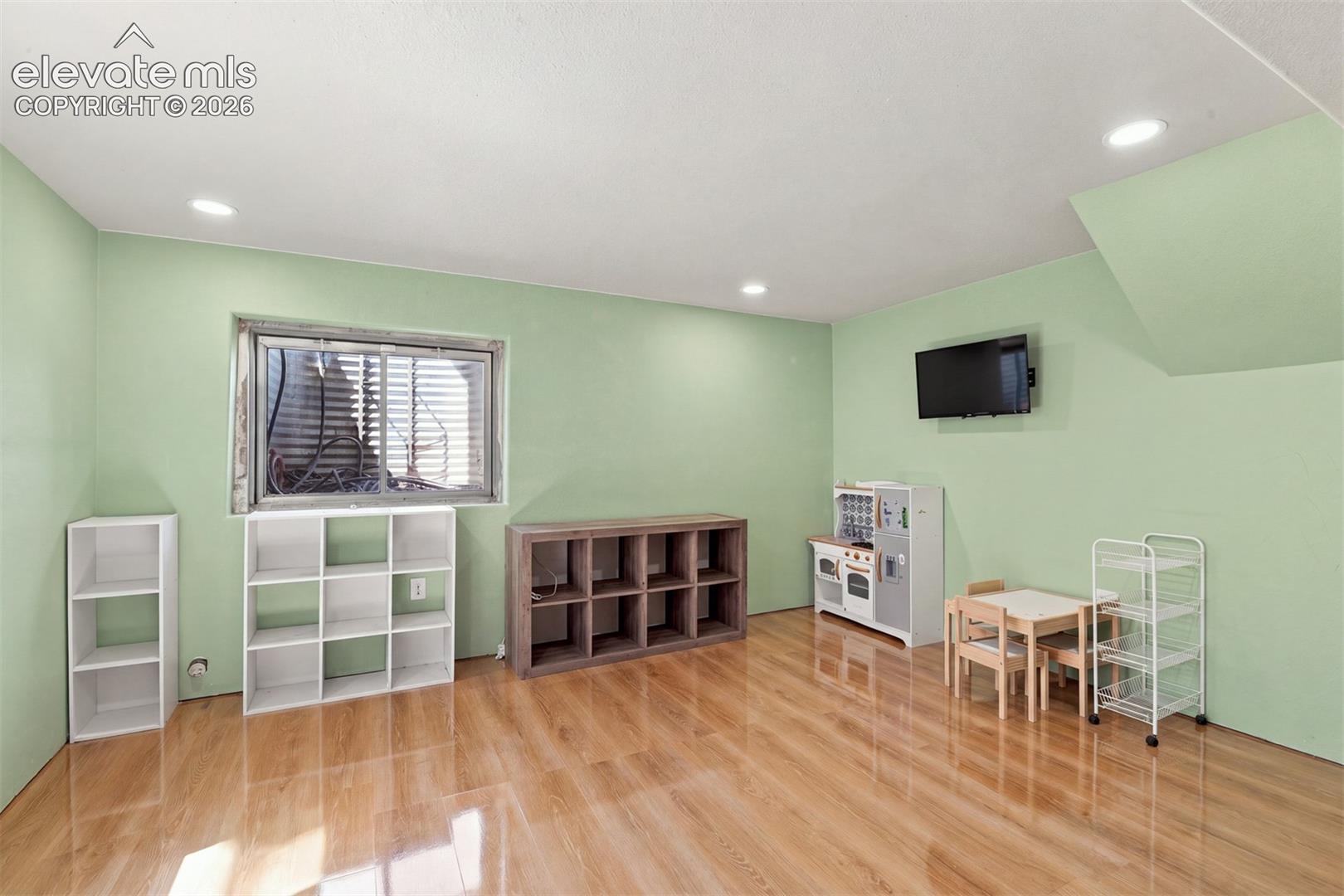 Listing photo 12 for 11224 Berry Farm Road