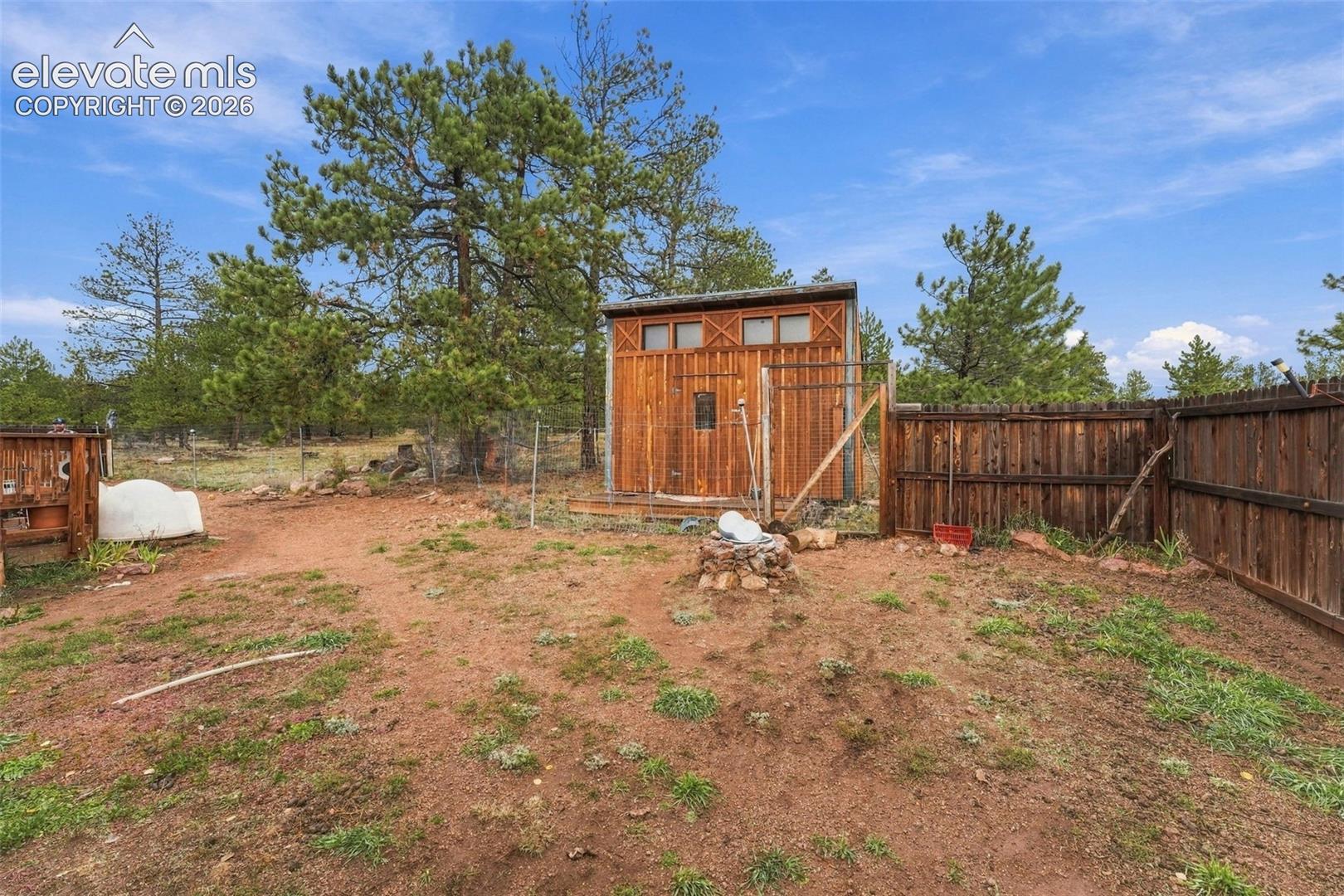 Listing photo 25 for 759 Piney Road