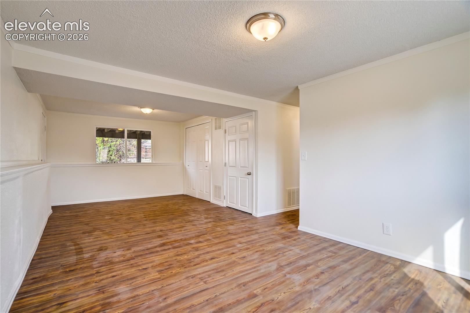 4340 Drummond Street, photo 28
