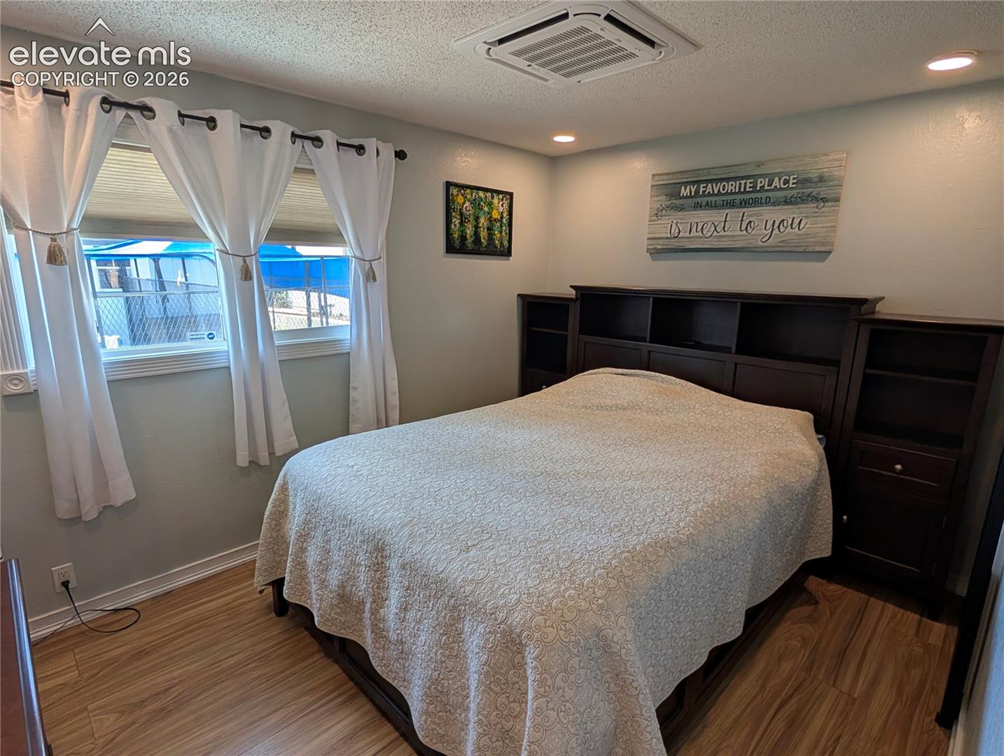 2025 Ontario Drive, photo 7
