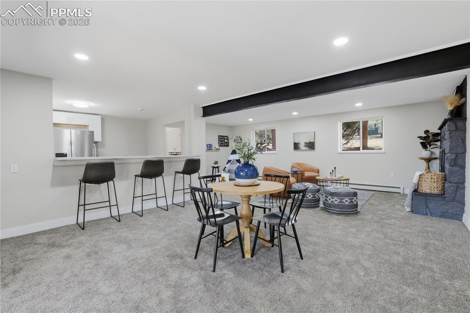 Listing photo 6 for 307 Evergreen Street
